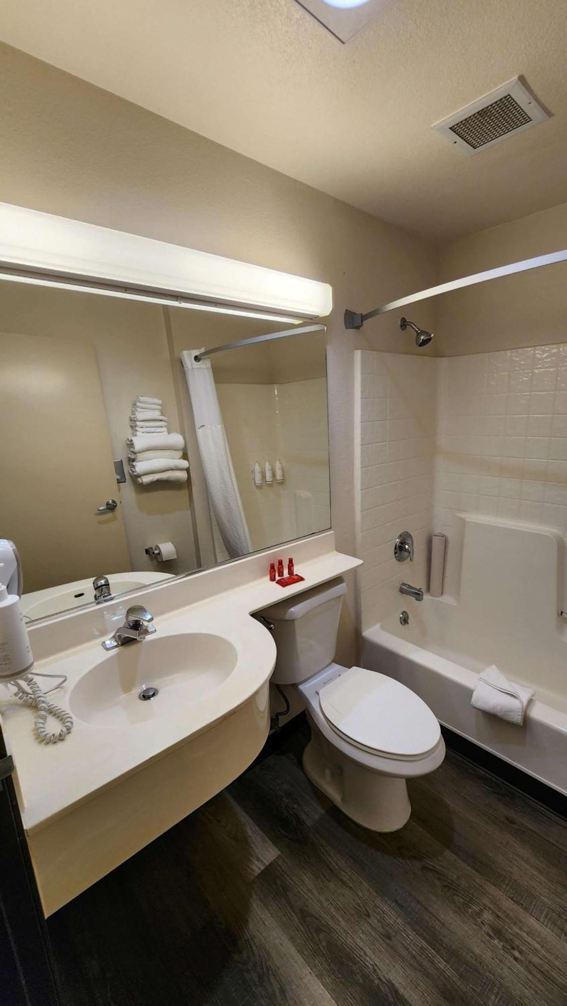 Surestay By Best Western Sacramento South Natomas Exterior foto